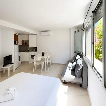 M2 Centric Apartment *